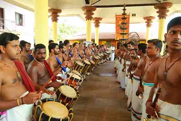 Chiravarambathukavu Temple Gallery