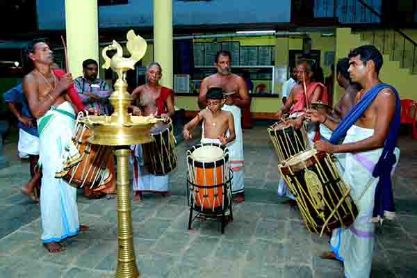 Chiravarambathukavu Temple Gallery