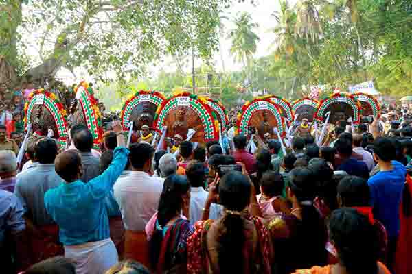 Chiravarambathukavu Temple Gallery